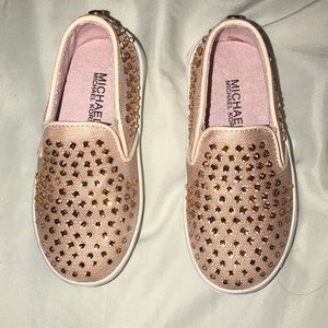 Michael Kors toddler sneaker size 7
